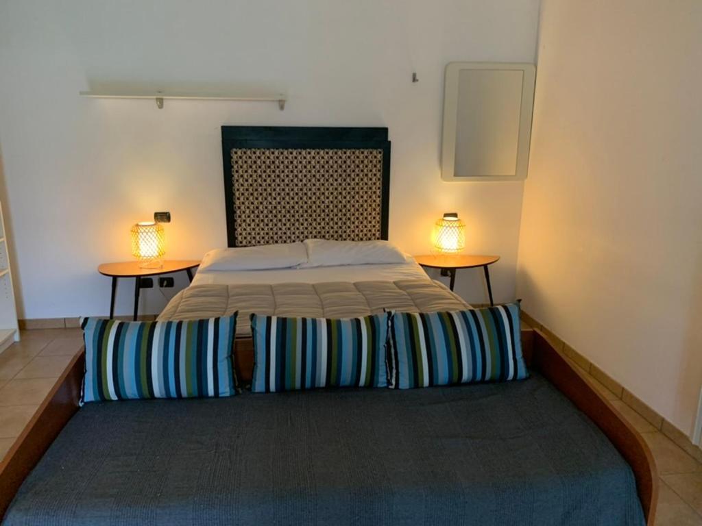 Mood - Flarer 21 Apartment Pavia Bagian luar foto