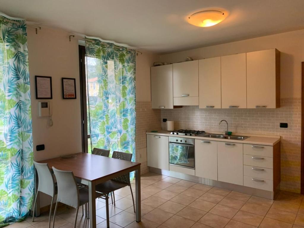 Mood - Flarer 21 Apartment Pavia Bagian luar foto